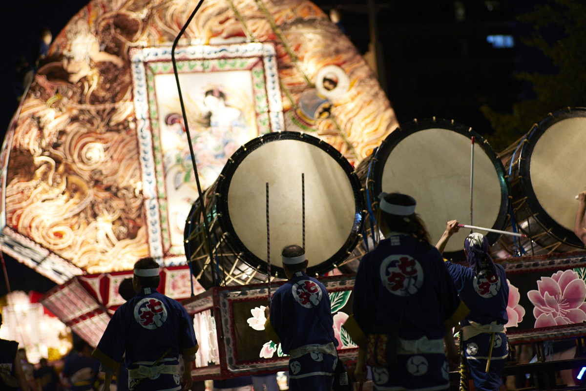 * What is NEPUTA／NEBUTA？